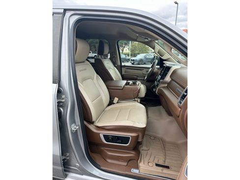 Used 2019 RAM 1500 Laramie image 23