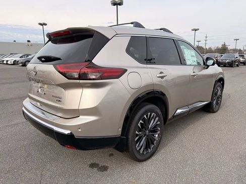 New 2026 Nissan Rogue Platinum w/ Platinum Premium Package image 5