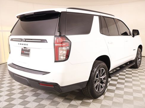 Used 2023 Chevrolet Tahoe Z71 w/ Luxury Package AWD/4WD image 22