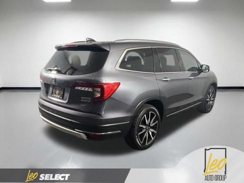 Used 2021 Honda Pilot Touring image 6
