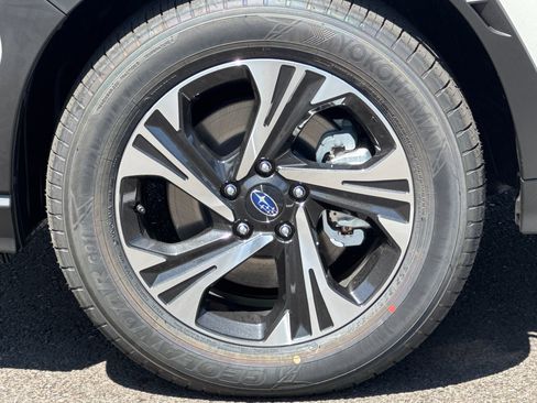 New 2025 Subaru Crosstrek 2.5i Premium image 25