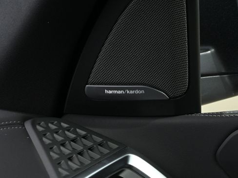 New 2026 BMW X5 sDrive40i w/ Climate Comfort Package image 22