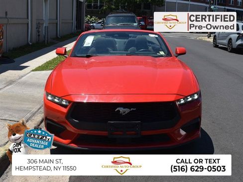 Used 2024 Ford Mustang Convertible RWD image 1