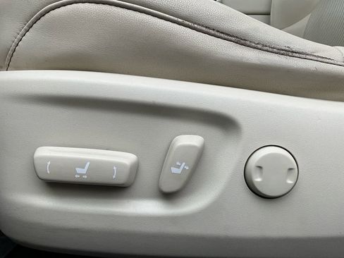 Used 2021 Lexus GX 460 Premium image 34