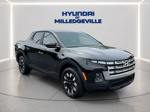 New 2025 Hyundai Santa Cruz SE AWD/4WD image 2