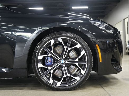 Used 2025 BMW M240i xDrive Coupe AWD/4WD image 32