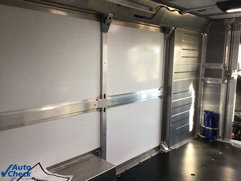 Used 2024 Chevrolet Brightdrop 600 w/ Commercial Equipment Package image 29