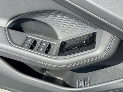 New 2026 Audi A6 Premium Plus AWD/4WD image 33