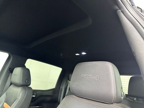Used 2020 GMC Sierra 1500 AT4 w/ AT4 Premium Package image 12