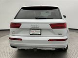 Used 2018 Audi Q7 3.0T Prestige image 3