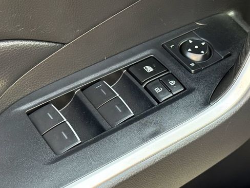 Used 2023 Toyota RAV4 XLE Premium FWD image 21