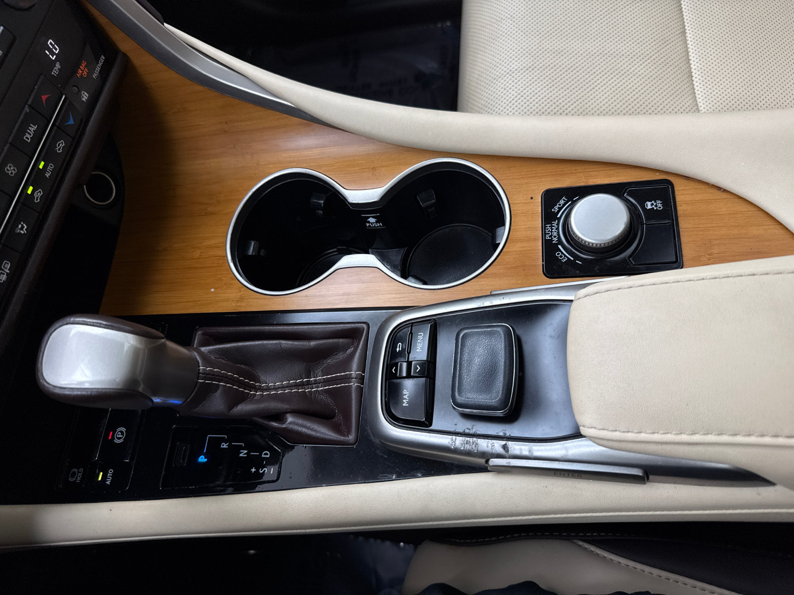 Used 2019 Lexus RX 350 FWD w/ Navigation Package image 32
