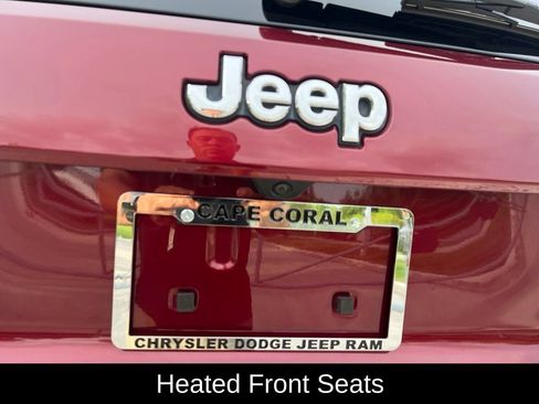 Certified 2021 Jeep Grand Cherokee Laredo w/ Security & Convenience Group RWD image 22