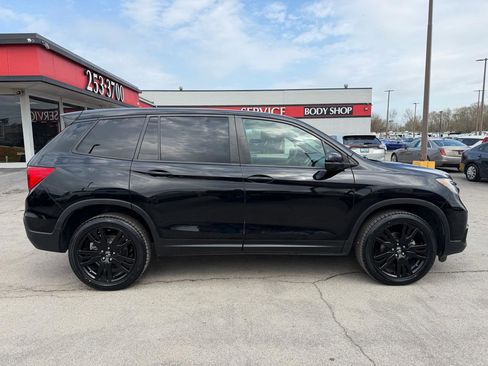 Used 2019 Honda Passport Sport image 2