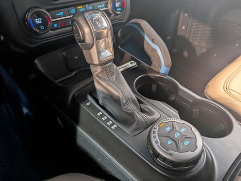 Used 2024 Ford Bronco Wildtrak image 22