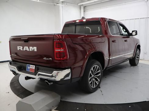 Used 2025 RAM 1500 Limited AWD/4WD image 2