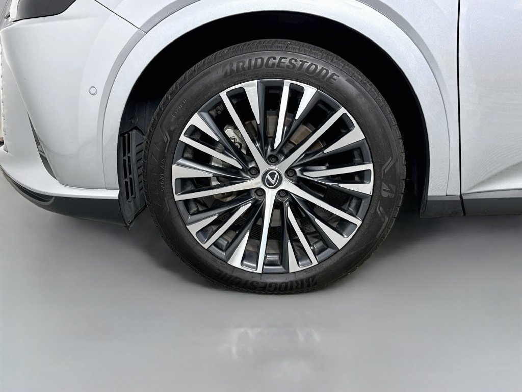 Certified 2025 Lexus RX 350 Premium Plus w/ Convenience Package FWD image 33