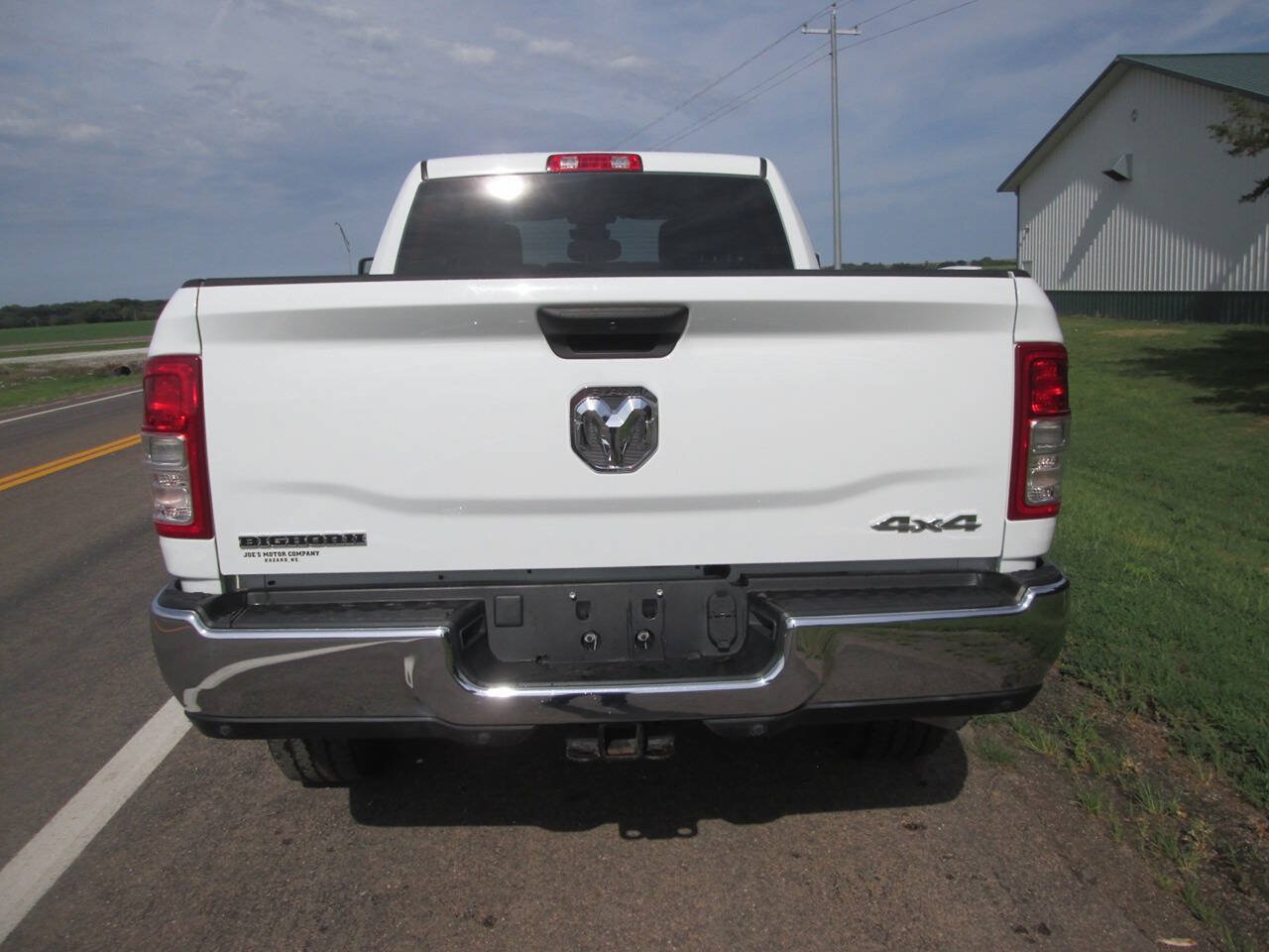Used 2024 RAM 2500 Big Horn w/ Off Road Package AWD/4WD image 4