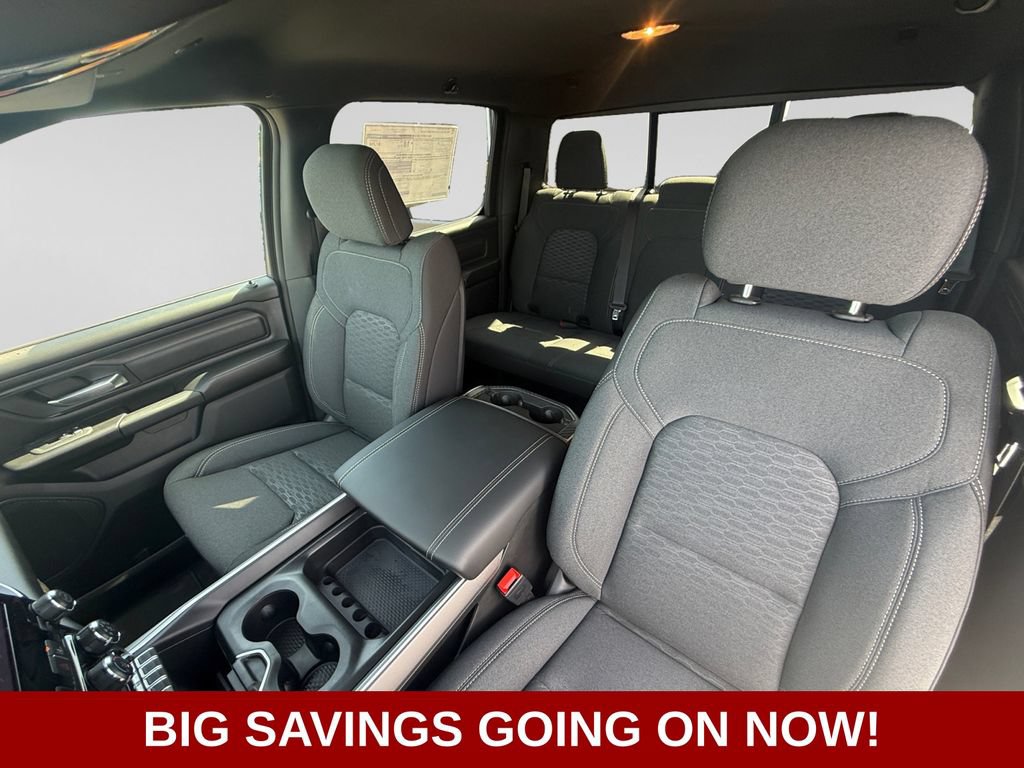New 2026 RAM 1500 Express AWD/4WD image 22