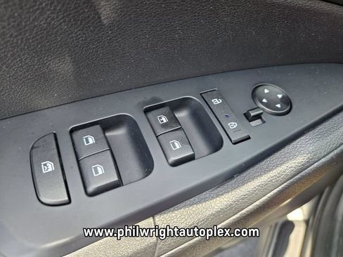 Used 2024 Kia Sportage LX FWD image 27