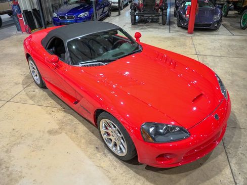 Used 2004 Dodge Viper SRT-10 image 26