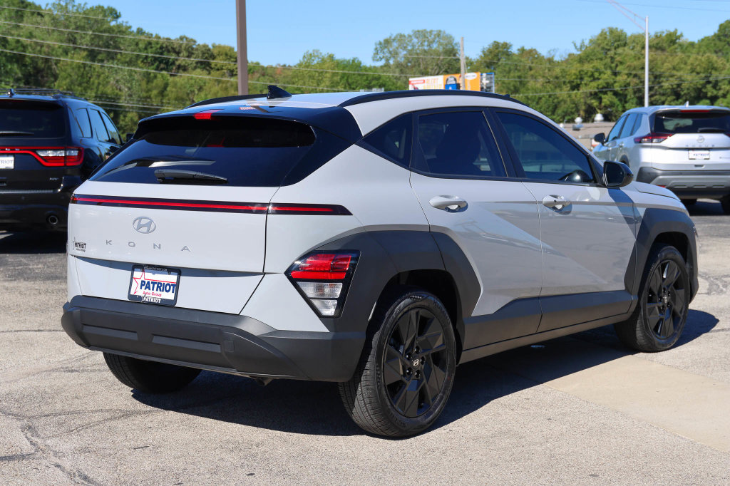 Used 2026 Hyundai Kona SEL Sport FWD image 3