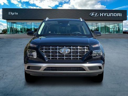 New 2026 Hyundai Venue SEL FWD image 12