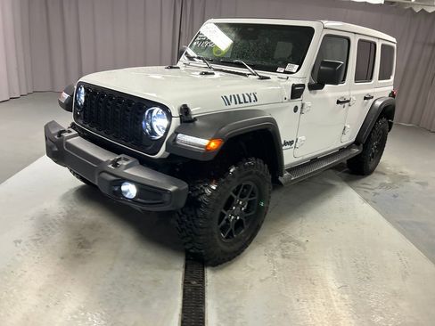 Used 2025 Jeep Wrangler Unlimited Sport S 4xe image 3
