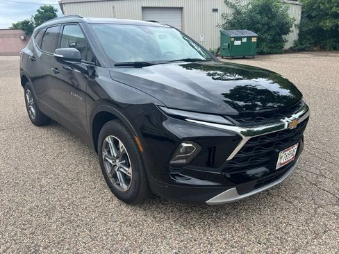 Used 2024 Chevrolet Blazer LT w/ Sound & Technology Package AWD/4WD image 14