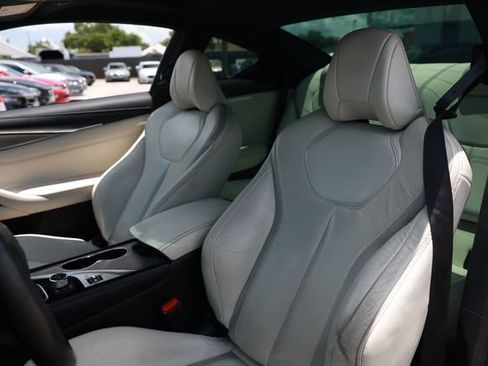 Used 2017 INFINITI Q60 3.0t w/ Premium Plus Package 3.0T RWD image 9