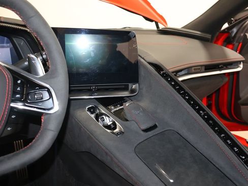 Used 2020 Chevrolet Corvette Stingray Premium Cpe w/ 3LT Preferred Equipment Group image 45