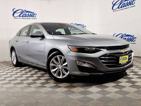 Used 2025 Chevrolet Malibu LT FWD image 1