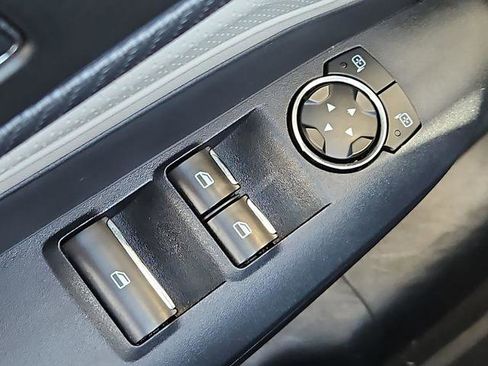 Used 2024 Ford Mustang Premium image 20