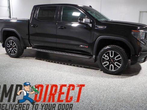 Used 2024 GMC Sierra 1500 AT4 w/ Technology Package image 6