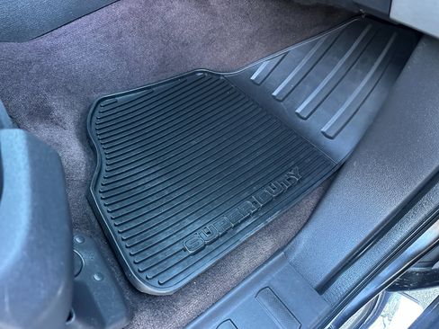 Used 2015 Ford F250 Lariat w/ Lariat Interior Package image 29