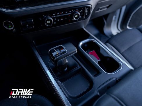 Used 2023 Chevrolet Silverado 1500 LT Trail Boss w/ Protection Package image 36