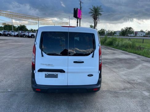 Used 2019 Ford Transit Connect XL image 3