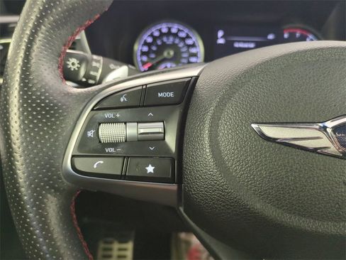 Used 2023 Genesis G70 3.3T w/ Sport Prestige Package image 31