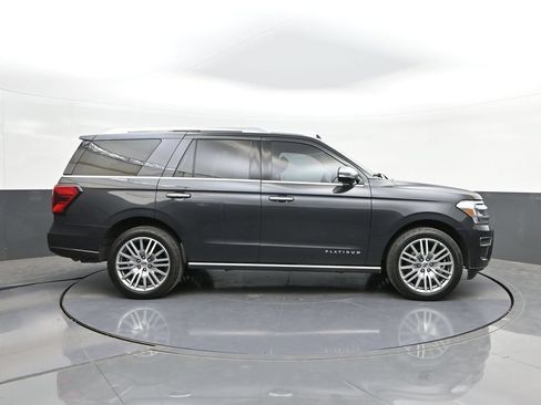 Used 2022 Ford Expedition Platinum RWD image 26