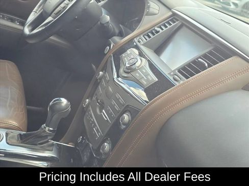 Used 2020 Nissan Armada Platinum w/ Platinum Reserve Package RWD image 10