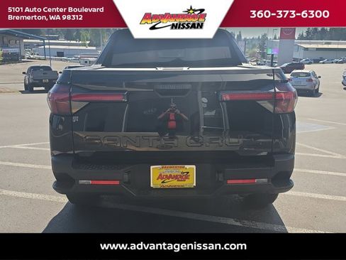 Used 2023 Hyundai Santa Cruz SEL w/ Activity Package AWD/4WD image 4