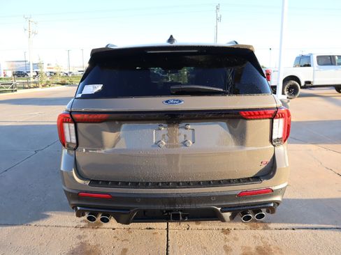New 2026 Ford Explorer ST w/ Sun And Sound Package image 26