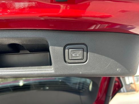 Used 2024 Chevrolet Blazer EV RS image 9