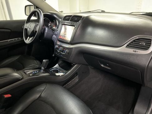 Used 2016 Dodge Journey Crossroad FWD image 30