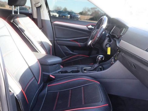 Used 2021 Volkswagen Jetta S w/ Driver Assistance Package image 15