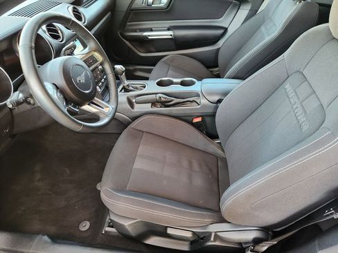 Used 2023 Ford Mustang Convertible image 12