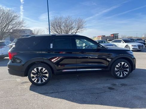 New 2026 Ford Explorer Platinum w/ LUX Leather Package image 3