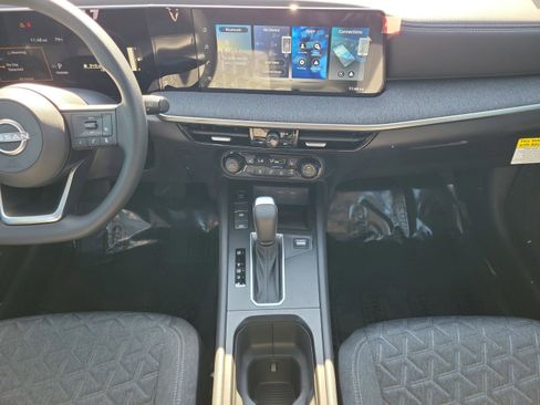 New 2026 Nissan Kicks SV image 11