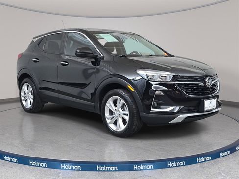 Used 2023 Buick Encore GX Preferred w/ Cold Weather Comfort Package image 4