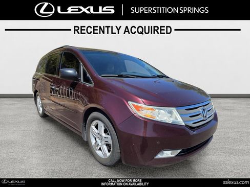 Used 2013 Honda Odyssey Touring image 1